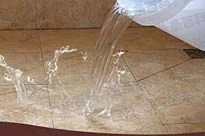 宜昌市漏水维修 免砸砖防水材料该如何施工